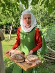 Claudia hat Brot gebacken.